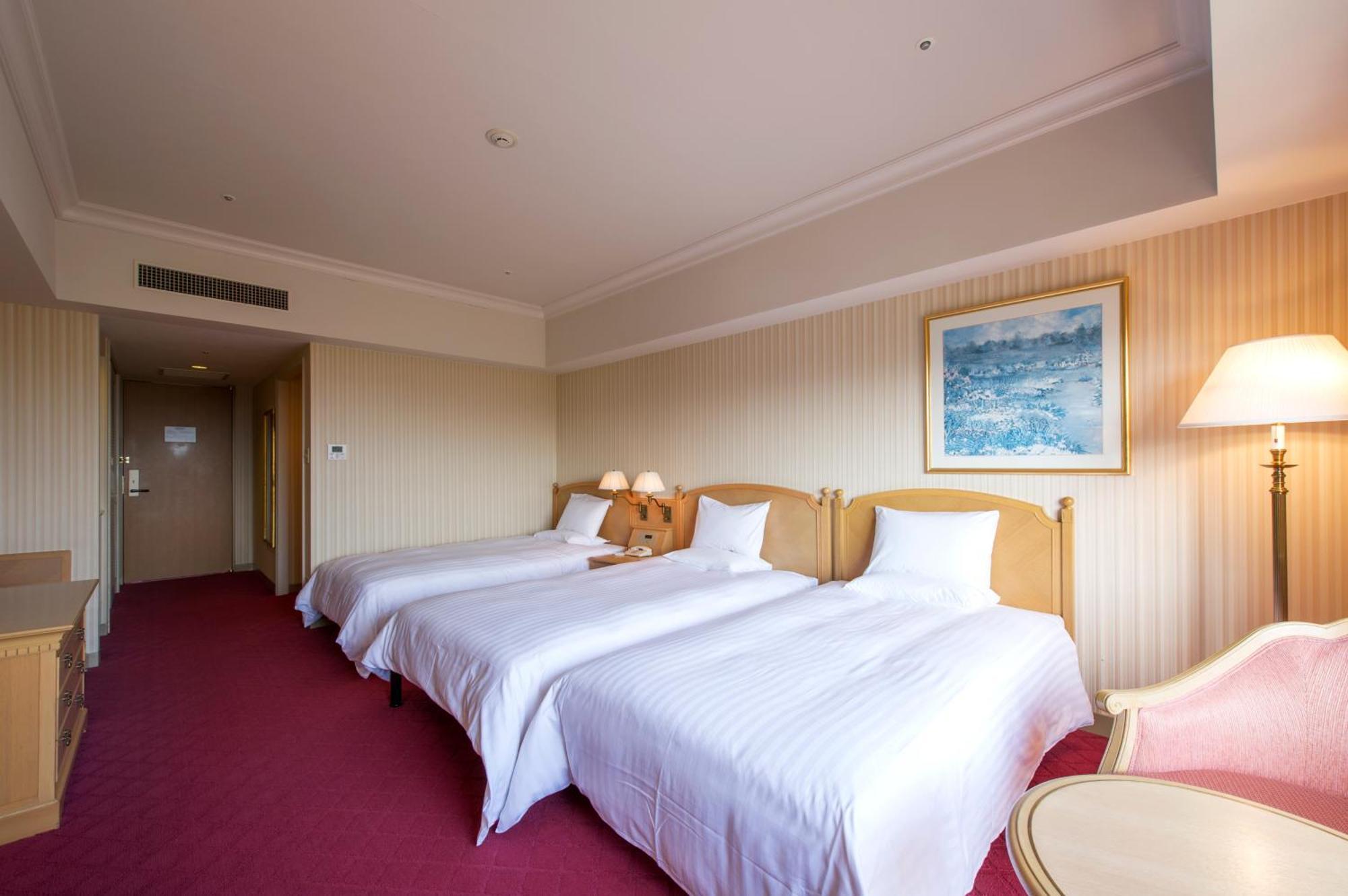 Hotel Okura JR Huis Ten Bosch Sasebo Eksteriør billede Deluxe Room